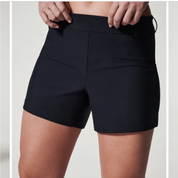 SPANX Pants - Spanx sunshine shorts Size M Black Nylon Golf